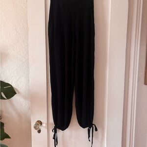 Ultra Soft Free People Black Women's Pants